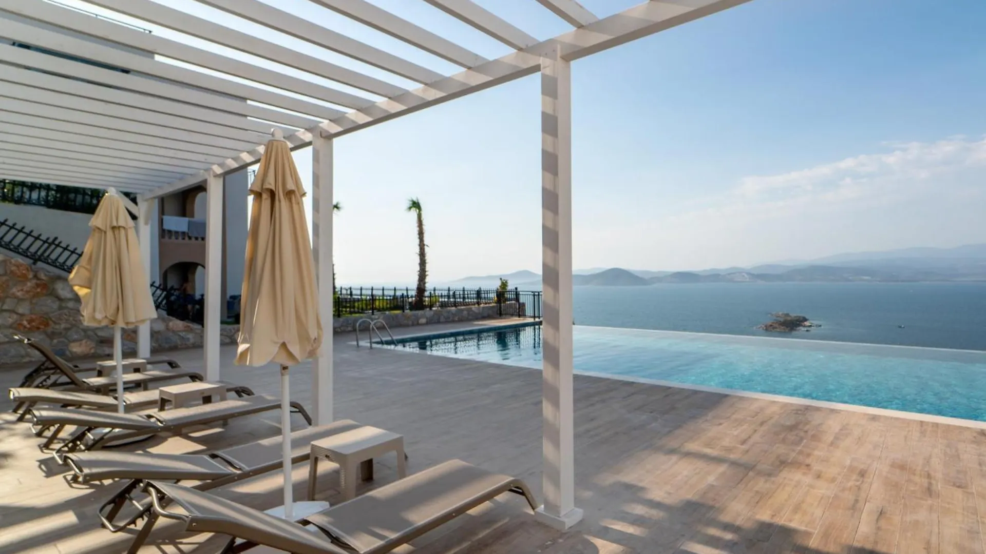 Sea View Villa W Garden Balcony By Beach In Milas 0*,  터키